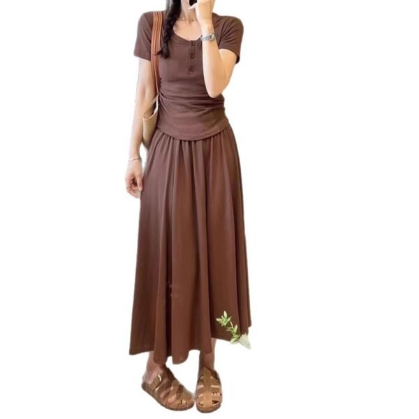 549601886 Design Sense Unique Short Sleeve T-Shirt Women's Summer Slimming Fitted Top and Midi Skirt Two-Piece Set