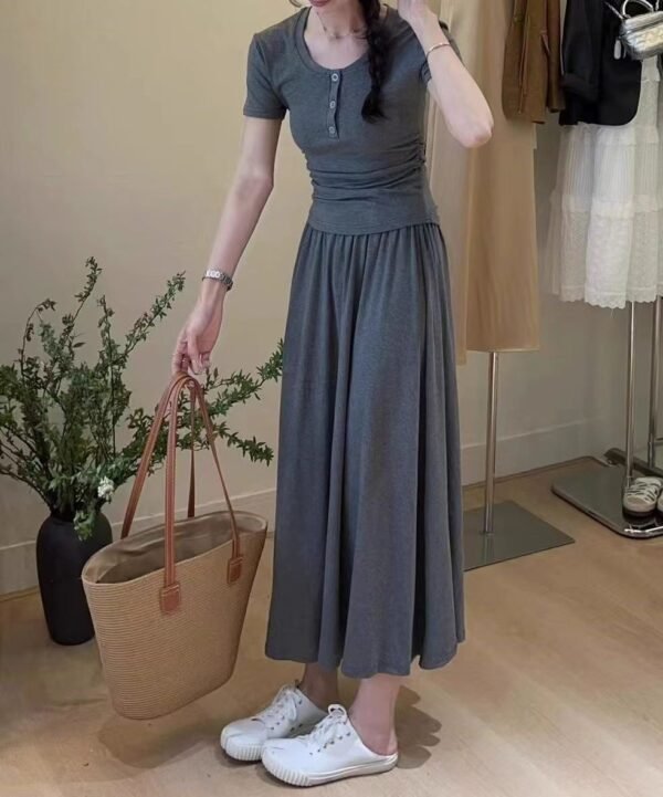 549601891 Design Sense Unique Short Sleeve T-Shirt Women's Summer Slimming Fitted Top and Midi Skirt Two-Piece Set